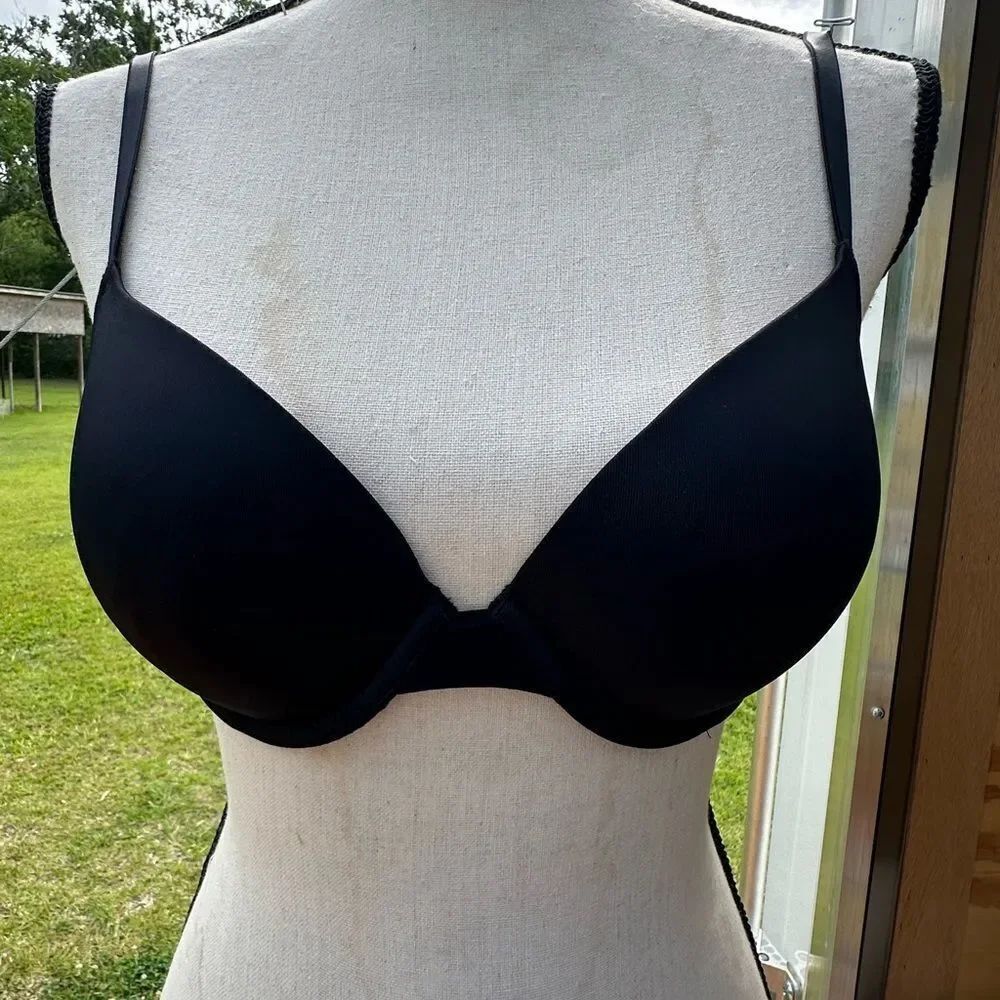 Victoria's Secret Classic Black Women's Bra